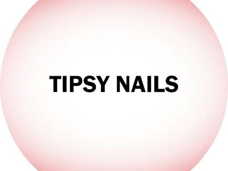 tipsynailsorovalley