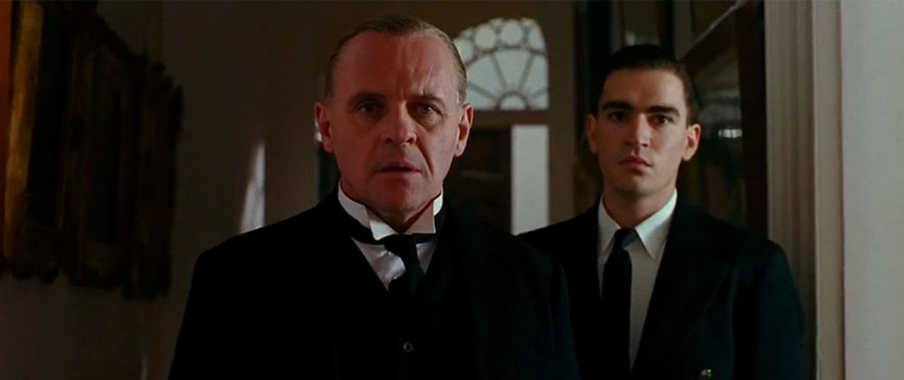 Diễn viên Anthony Hopkins trong vai Stevens - Tàn ngày để lại