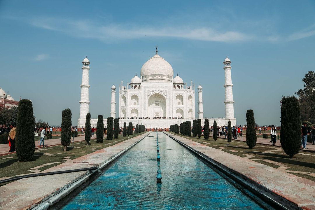 <i>Lăng mộ Taj Mahal tại Agra, Ấn Độ</i>
