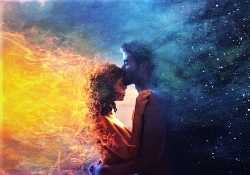 <i>"Tình yêu và hạnh phúc nó bình dị lắm, không phải to tát như bạn nghĩ đâu"</i>