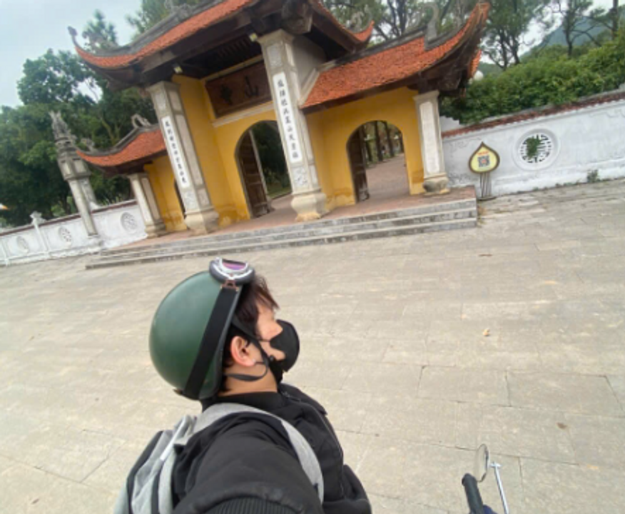 Cổng Chùa Côn Sơn