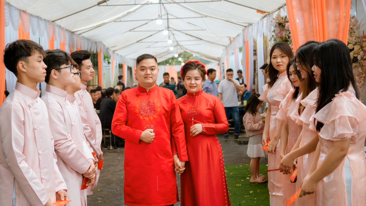 Chúc mừng đám cưới.