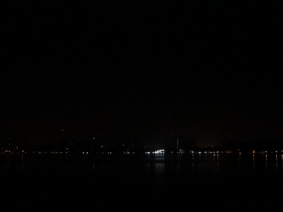 Những đêm