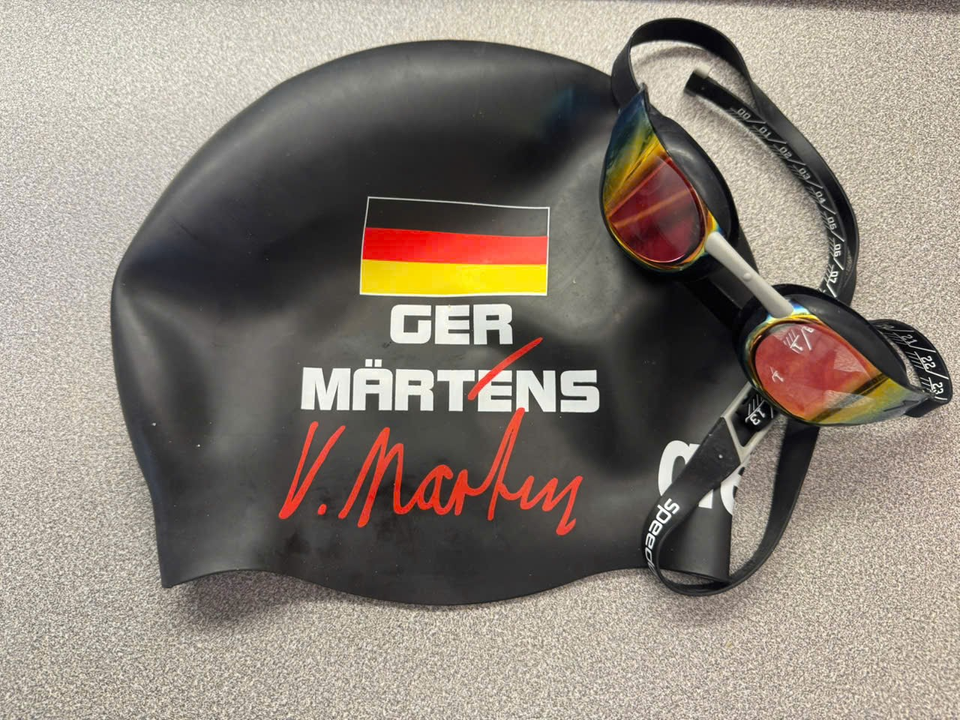 :< Hi vọng tuần sau có thể quay trở lại làn đua xanh