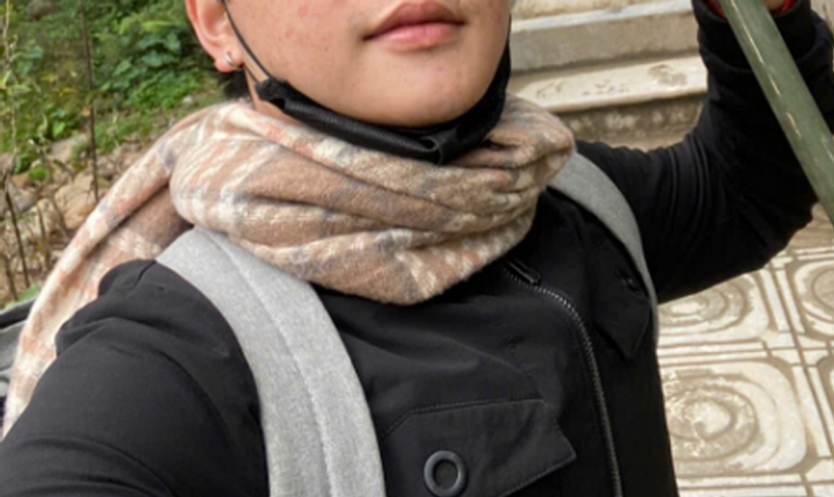 12h37 trưa let's go.