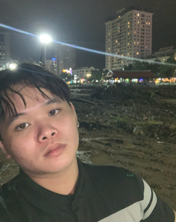 Khung cảnh rộn thêm thang đã bị phá dỡ.