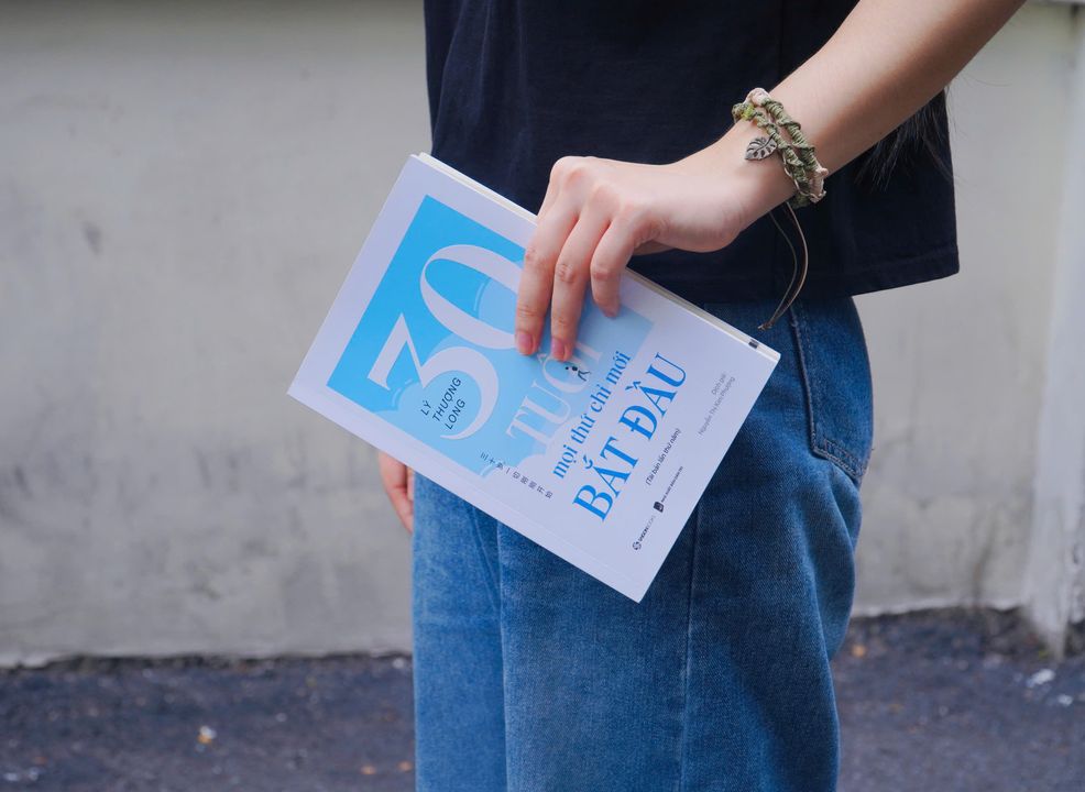 30 Tuổi - mọi thứ chỉ mới bắt đầu - cuốn sách giúp người trẻ đang lạc lối tìm thấy kim chỉ man trong tương lai