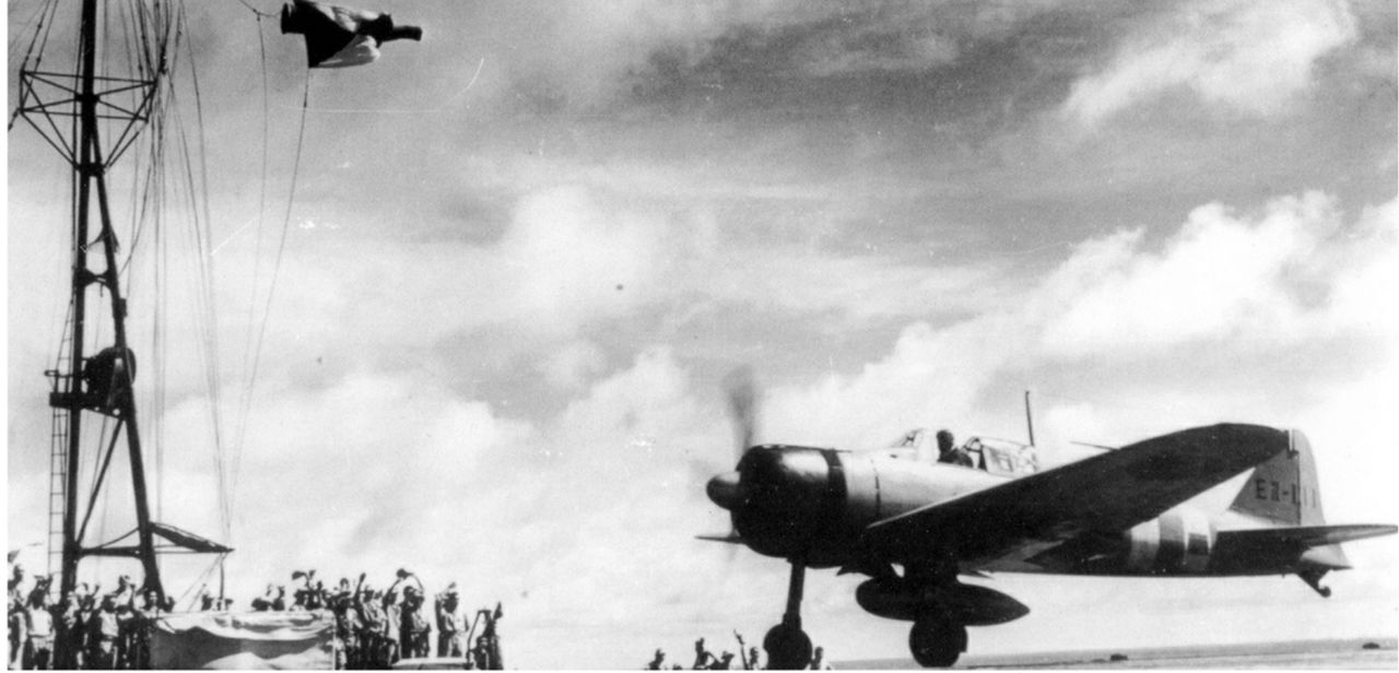 Sau trận Trân Châu Cảng, Kido Butai vẫn tiếp tục hoạt động một cách dày đặc. Đây là cảnh một chiếc Zero cất cánh từ tàu Zuikaku vào ngày 20 tháng 1 năm 1942 trong cuộc tấn công Rabaul ở Nam Thái Bình Dương. (Yamato Museum)