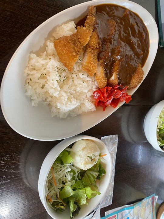 Món curry khổng lồ