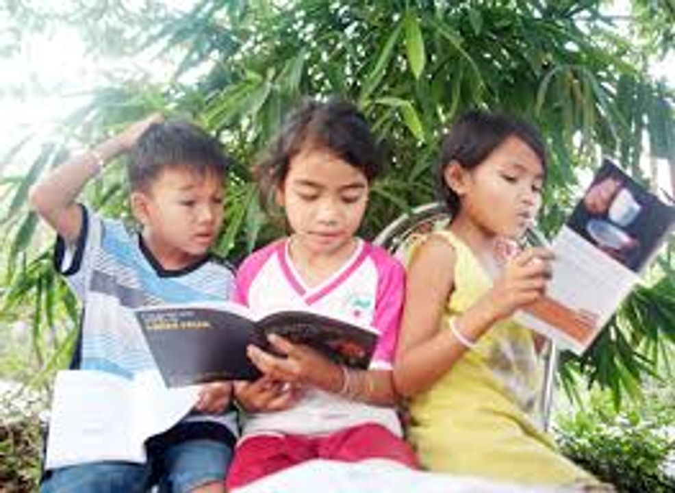 Cùng ngồi đọc và chia sẻ câu chuyện