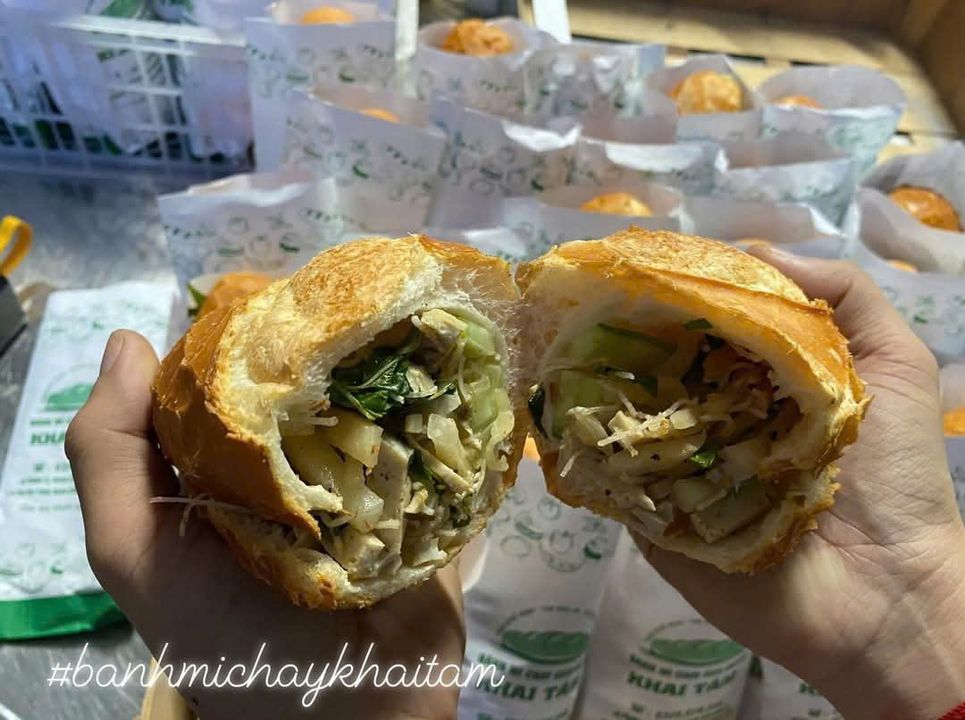 Hình ảnh chiếc Bánh mì Chay Khai Tâm 