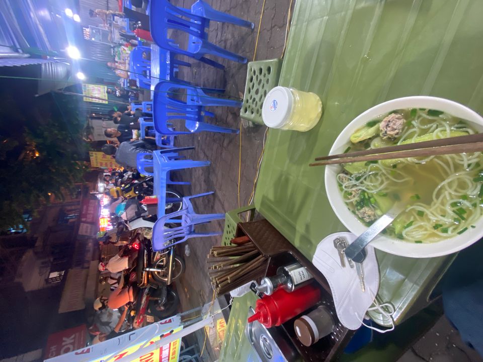 bún chạ ngon huhu, nhưng mà ăn hong bị đau bụng