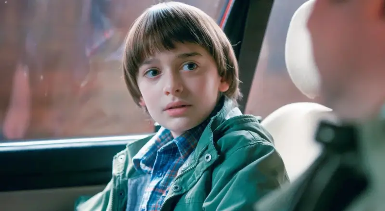 <i>Will Byers (do Noah Schnapp thủ vai) là nhân vật mở màn toàn bộ câu chuyện.</i>