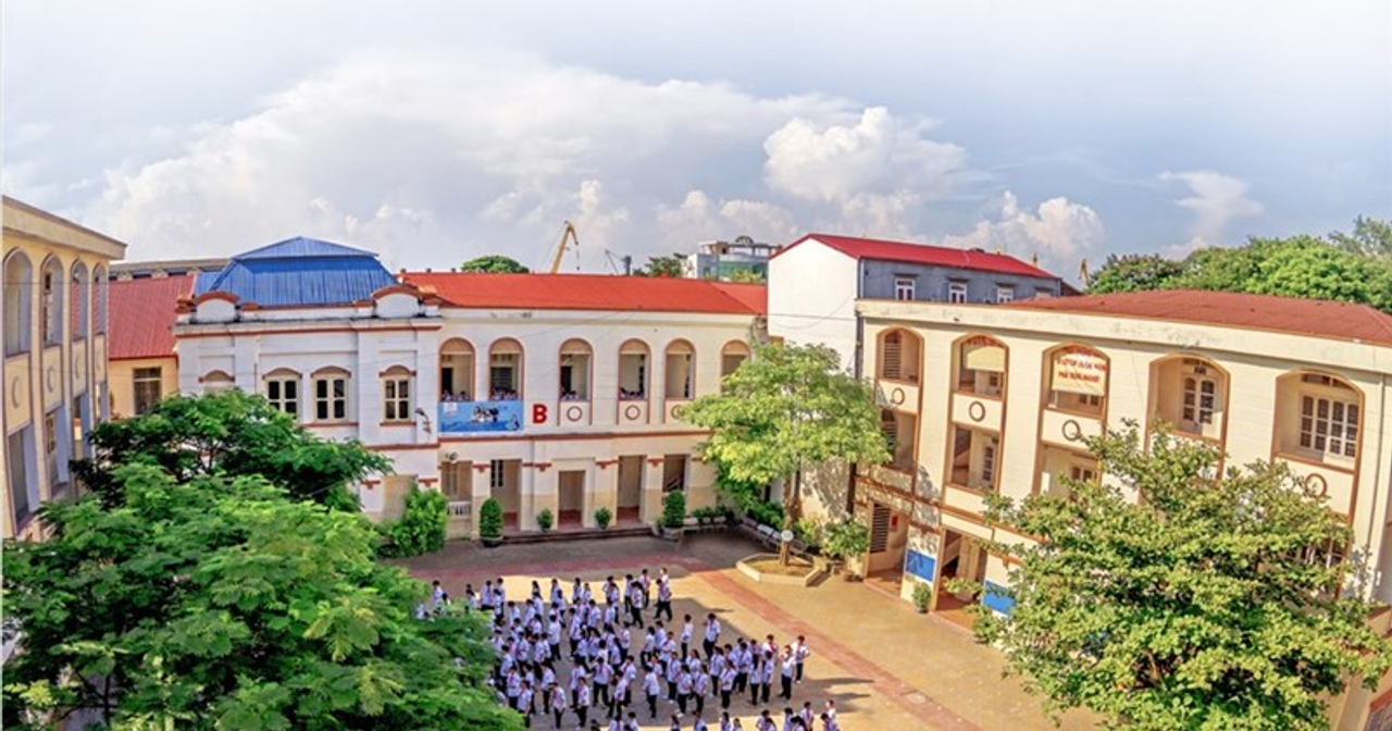 THCS Hồng Bàng, trường mới của nó