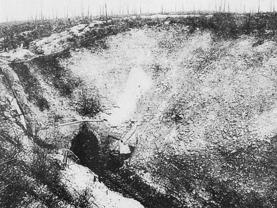 đường hầm Tavannes