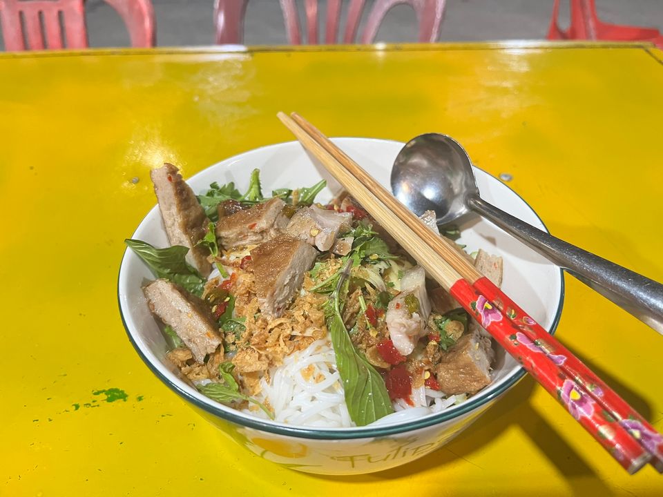 Yep, vẫn khá thích ăn chả cá. ngon ngọt