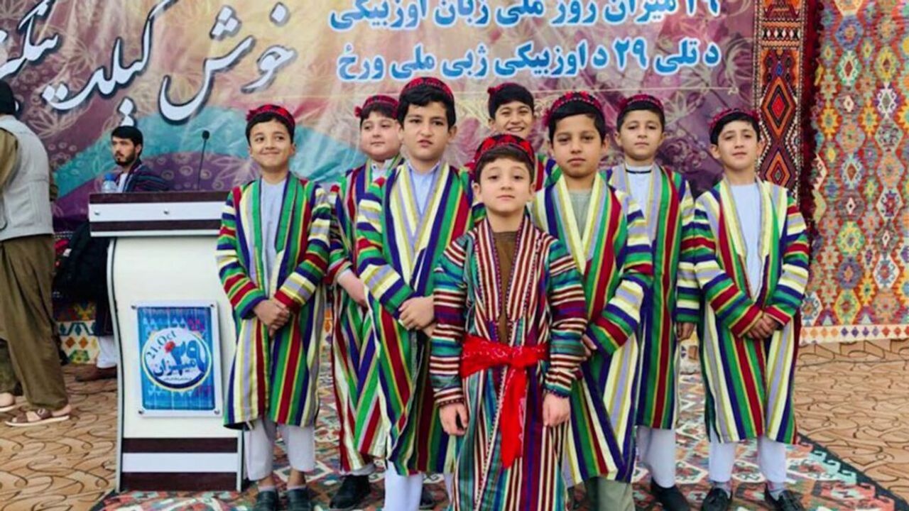 Người Uzbek ở Afghanistan, một nhóm của bộ lạc Karluk