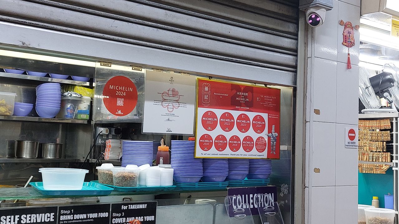 Dữ dằn chưa :"))) sao Michelin từ 2015 thì phải