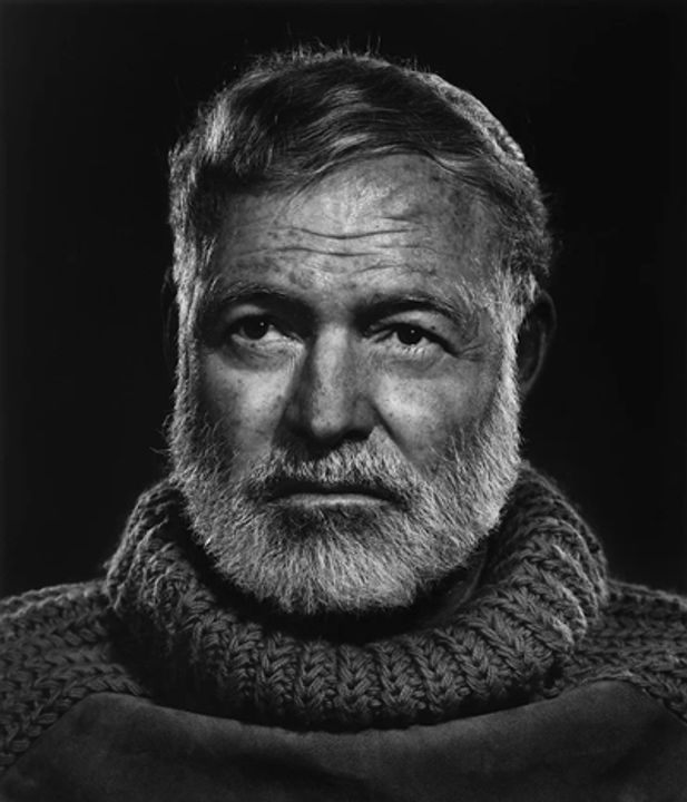Nhà văn Ernest Miller Hemingway