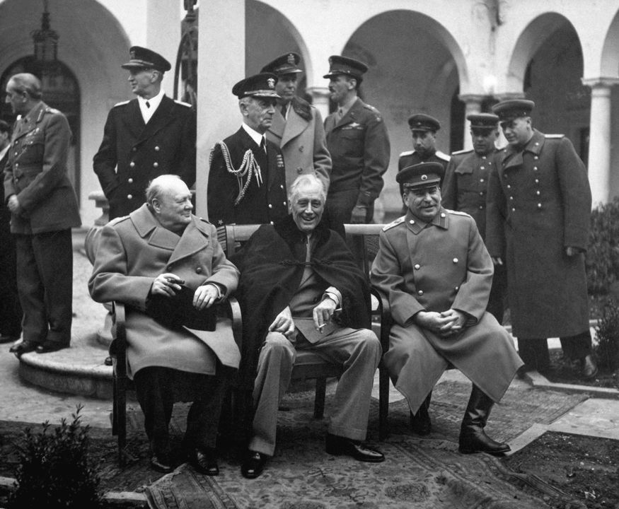 Churchill, Roosevelt và Stalin tại Hội nghị Yalta