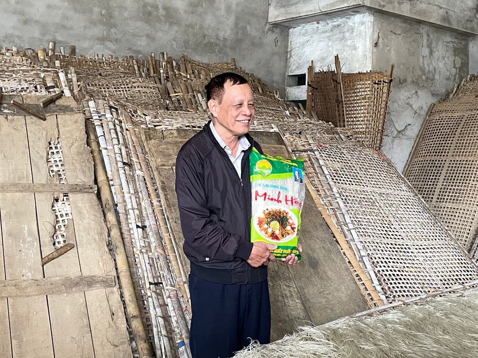 Nghệ nhân của làng miến dong