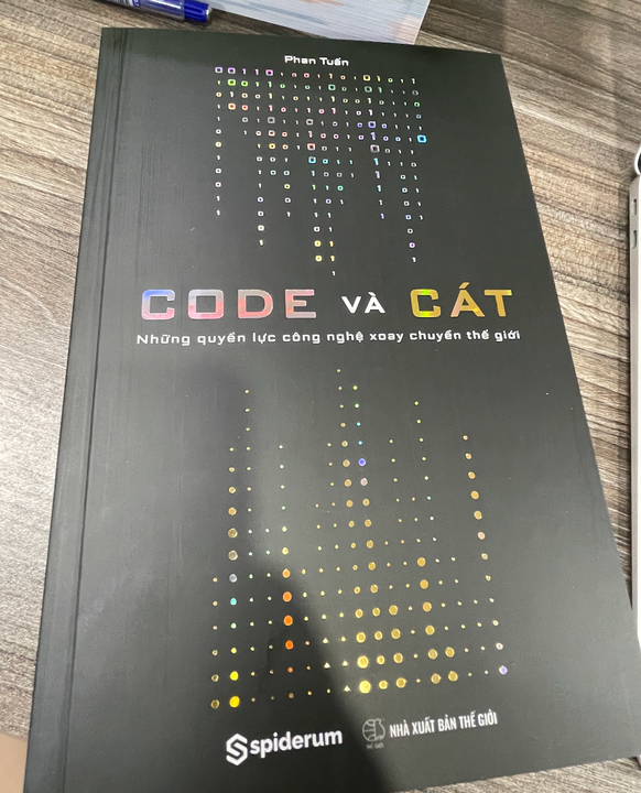 Code và Cát - cuốn sách đầu tay của Huskywannafly