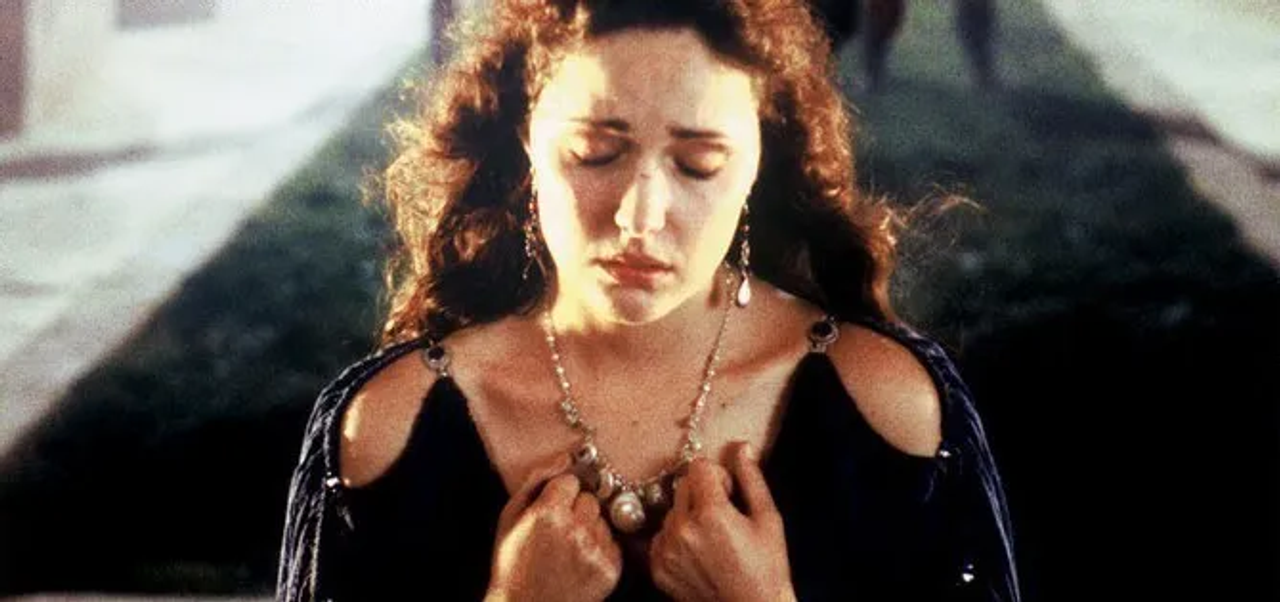 Nữ phụ được đẩy lên thành nữ chính...