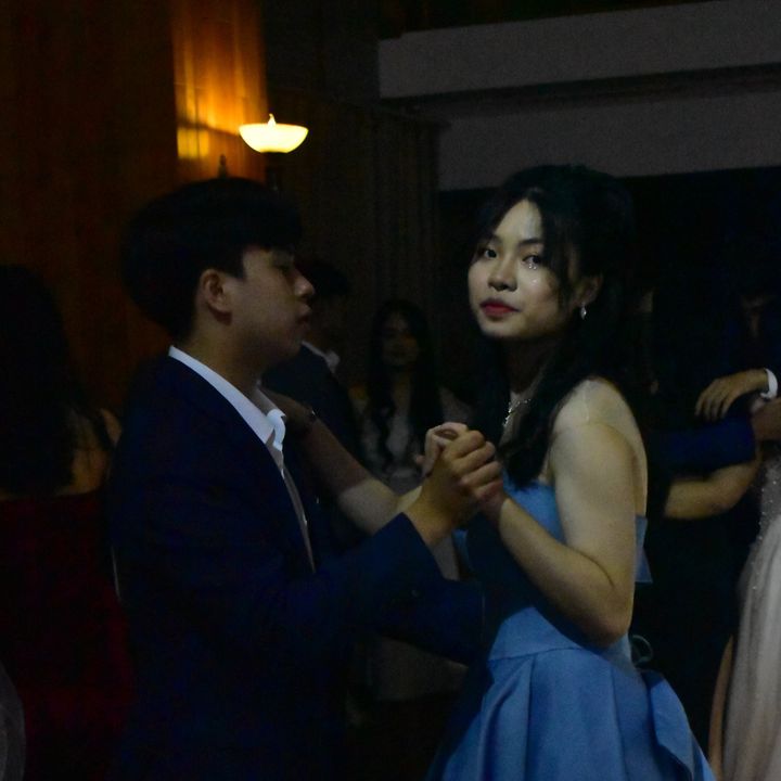 Prom K36: Sao đổi ngôi