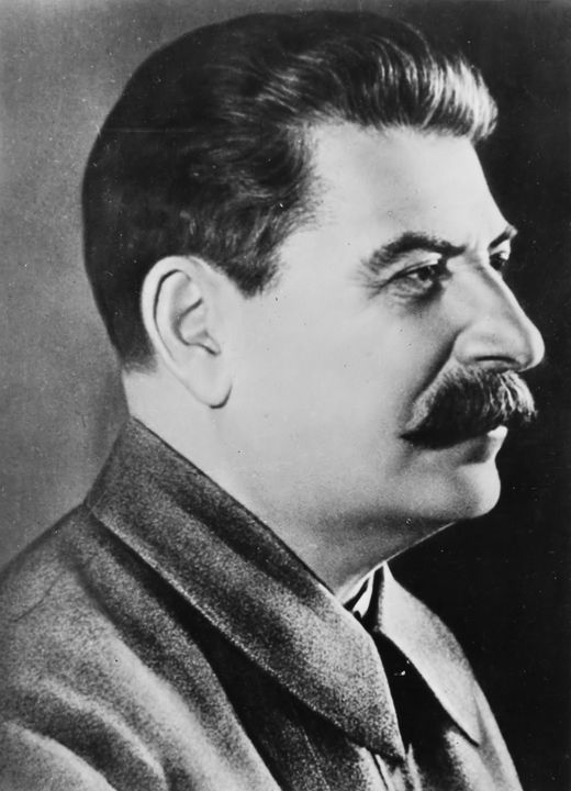 Iosef Vissarionovich Stalin 
