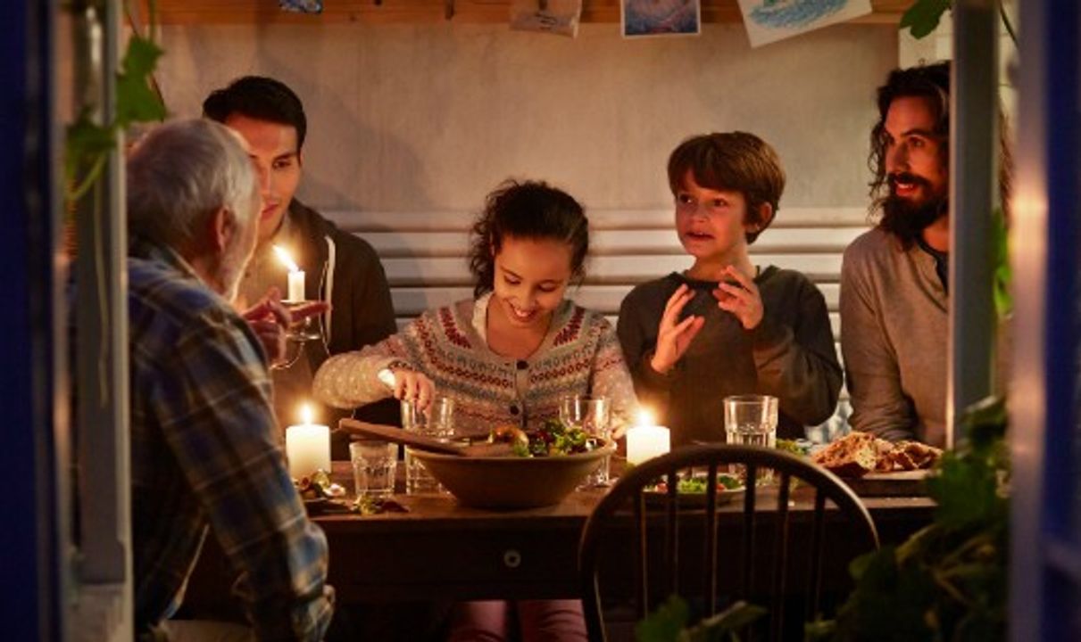 Nguồn hình ảnh: https://baophapluat.vn/hygge-bi-quyet-song-vui-khoe-cua-nguoi-bac-au-post238211.html