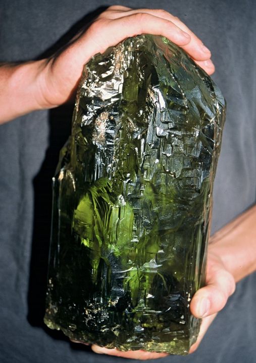 "Peter và Paul" - 6 kg đá quý beryl! Ảnh của M. Bienkowska.