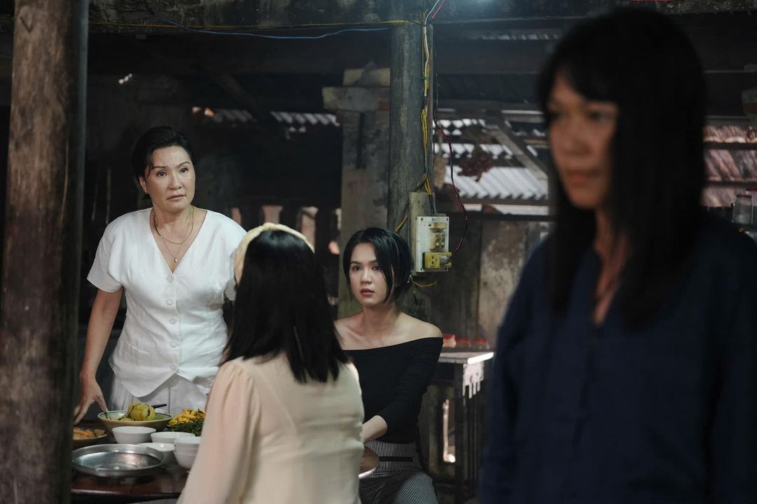 Xây dựng bối cảnh chân thực cùng những góc quay điện ảnh hiện đại 