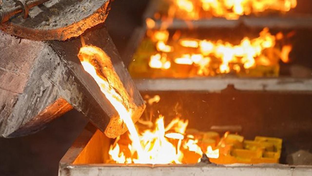 "Lửa thử vàng gian nan thử sức." Khi được tôi luyện trong thử thách, con người sẽ thấu hiểu được sự thiện lương.