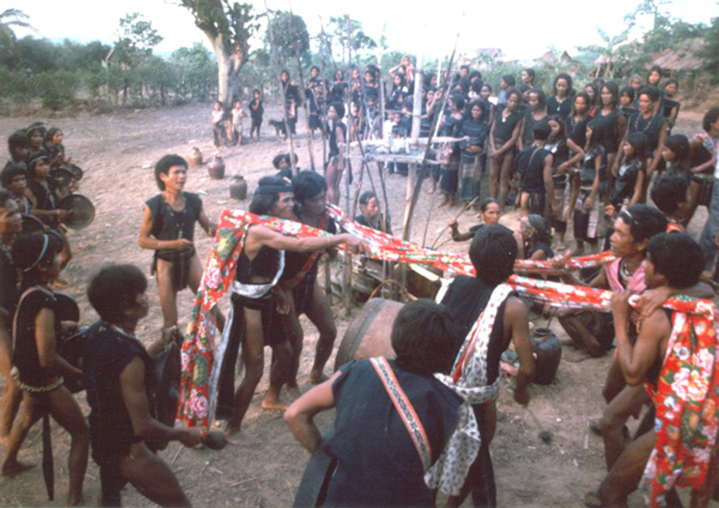 Người Thượng ở Tây Nguyên