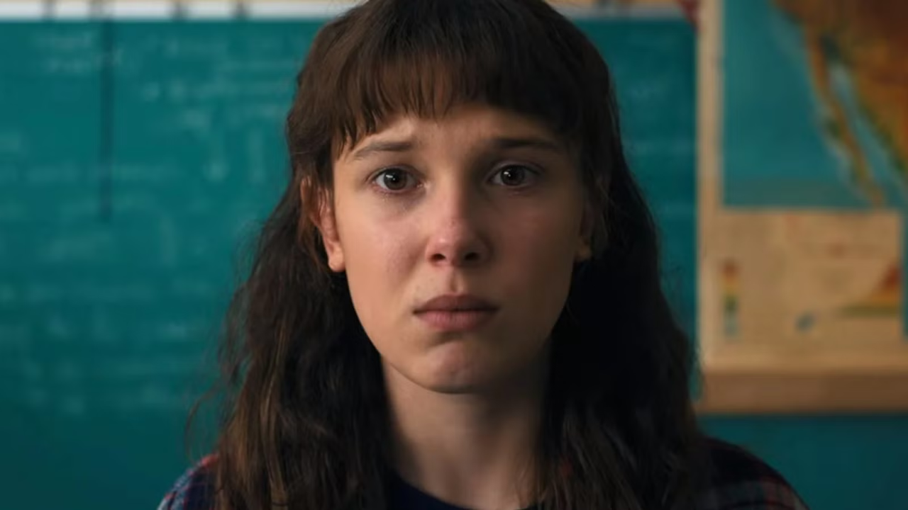 <i>Millie Bobby Brown, sinh năm 2004, là diễn viên tài năng người Anh. Sau Stranger Things, cô còn góp mặt trong nhiều dự án khác như Godzilla vs. Kong, Enola Homes,...</i>