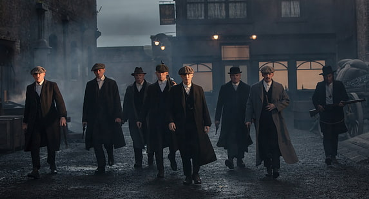 Quyền lực của Tommy Shelby lớn hơn khi đối đầu với từng đối thủ