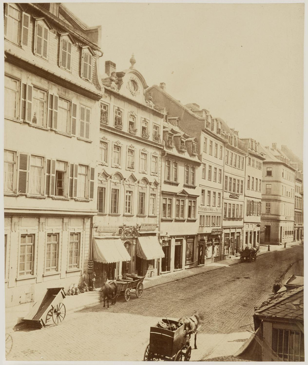 Khu phố nơi Otto Hahn sinh sống ở Frankfurt khi ông bảy tuổi (ảnh chụp bởi C.F. Mylius)