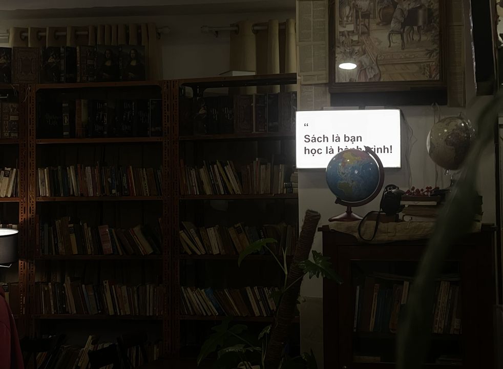 Gửi bạn của những ngày lạc lối: mong rằng bạn vẫn luôn tìm thấy ánh sáng của riêng mình