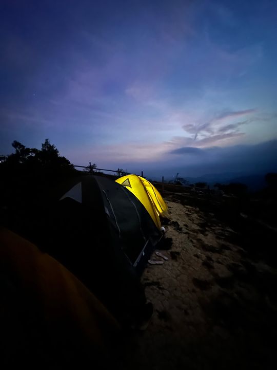 Tà Năng về đêm, hàng ngàn sao trên bầu trời