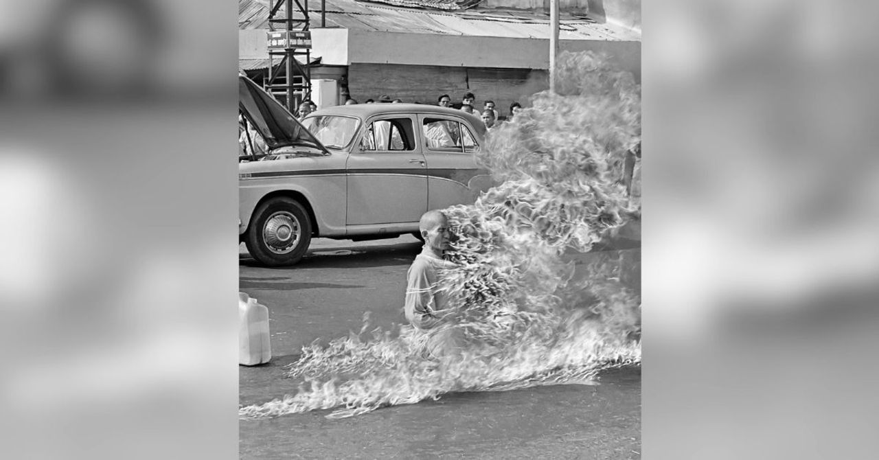 Hòa thượng Thích Quảng Đức tự thiêu tại Sài Gòn