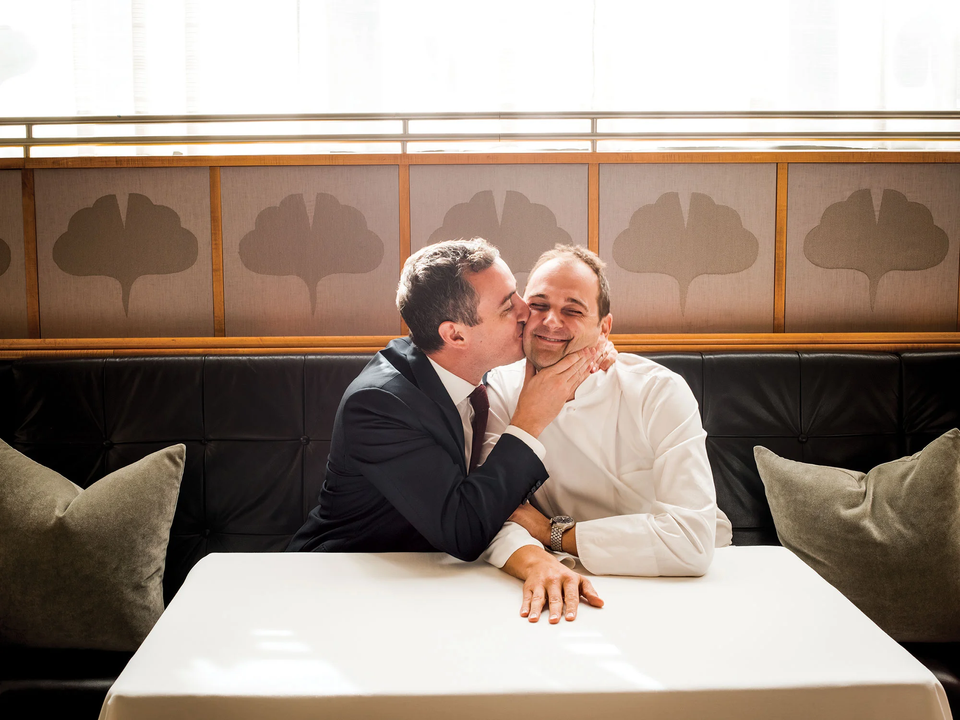 2 owners tình củm cỡ này :))