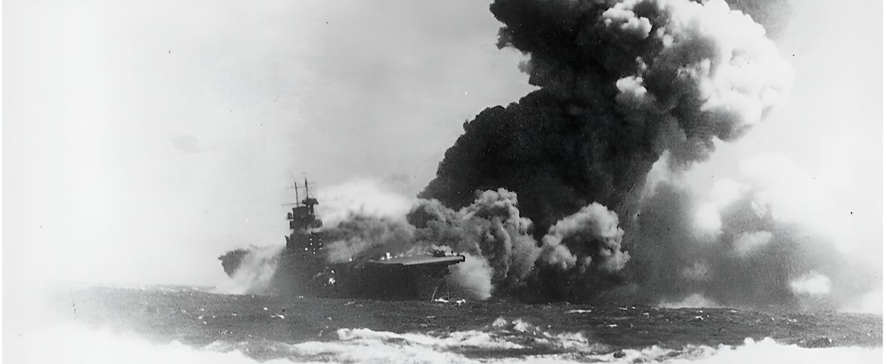 Lực lượng tàu ngầm IJN thường bị chỉ trích vì thiếu thành công trong chiến tranh, nhưng nó đã có tác động đáng kể đến các trận hải chiến tàu sân bay năm 1942. Ngoài việc đánh chìm Yorktown ở Midway, và khiến Saratoga phải nằm ụ trong phần lớn thời gian năm 1942, vào ngày 15 tháng 9, I-19 đã phóng ngư lôi đánh trúng Wasp ở phía nam đảo San Cristobal. Với việc Wasp bị đánh chìm, Hải quân Mỹ giảm xuống chỉ còn một tàu sân bay hoạt động ở Nam Thái Bình Dương. (NHHC)