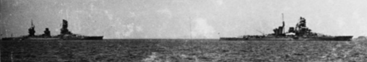 Haruna và Yamashiro (bên trái) – đại diện cho hai lớp thiết giáp hạm lâu đời nhất của Hải quân Đế quốc Nhật Bản trong Chiến tranh Thái Bình Dương – được chụp ảnh vào cuối những năm 1930. Đáng tiếc cho phía Nhật Bản, đây cũng là những lớp duy nhất phải đối đầu trực tiếp với các thiết giáp hạm của Hải quân Mỹ trong suốt cuộc chiến.