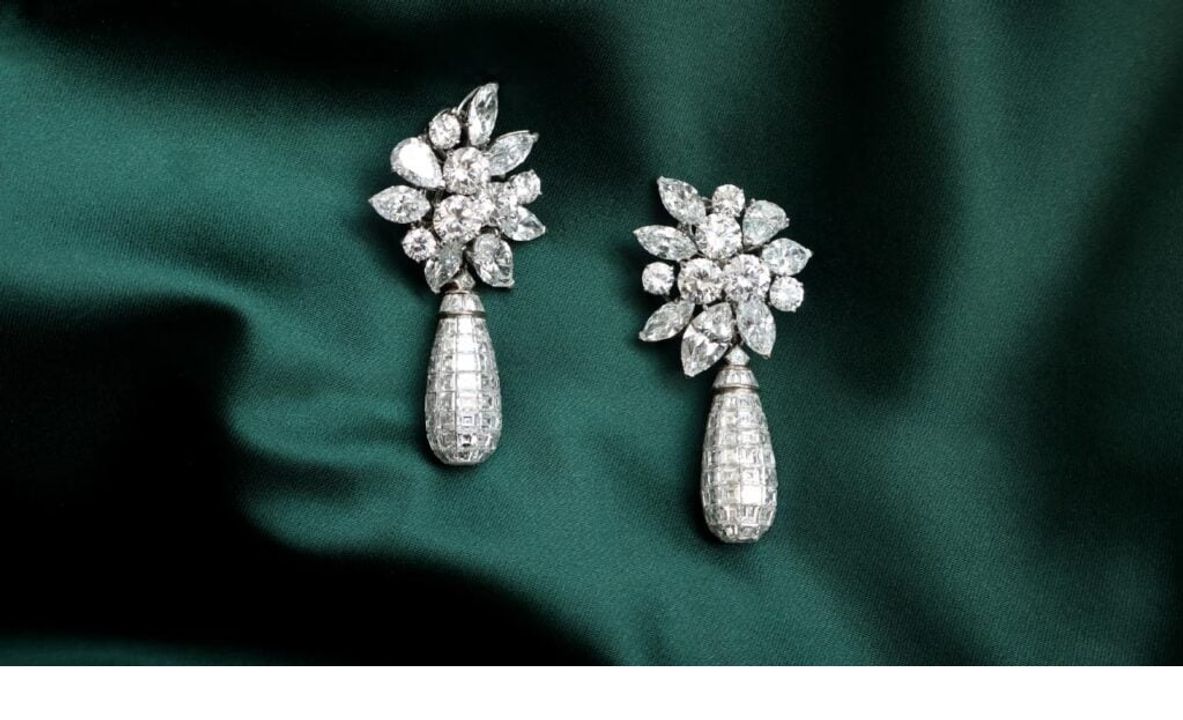 Hoa tai kim cương của Adler, do The Jewelers Circle cung cấp. (The Jewelers Circle)