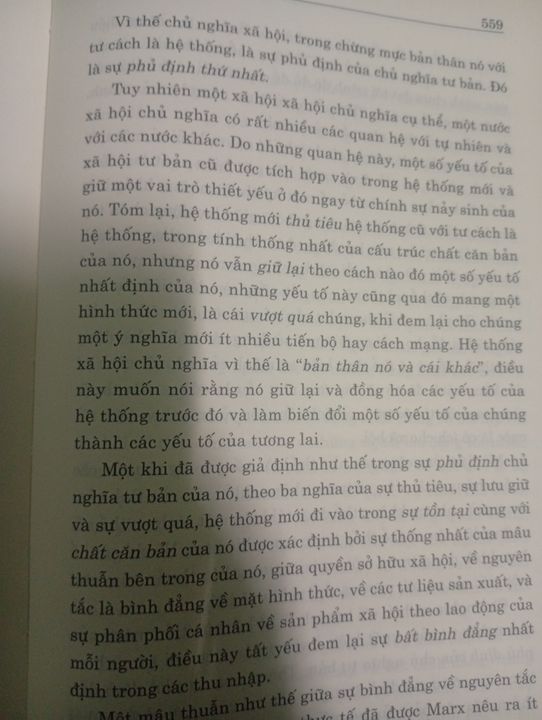 Phủ định biện chứng chủ nghĩa tư bản và chính thể cũ