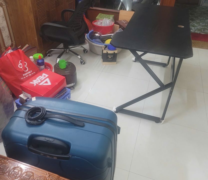 Một đống hành lý đã nằm ở Thanh Hóa