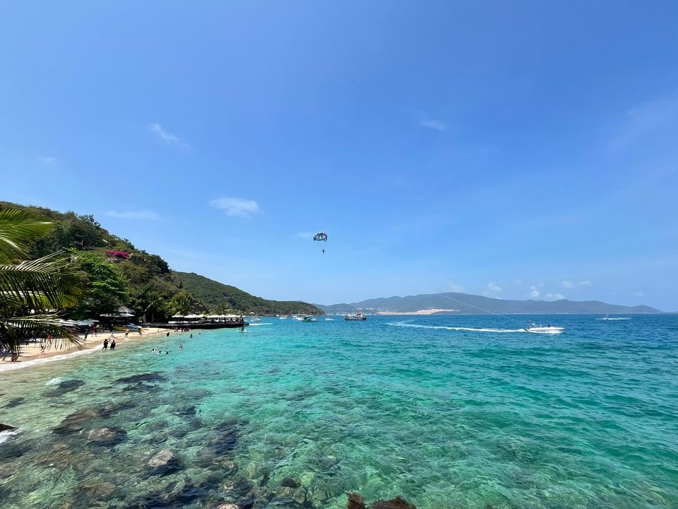 Chẹp chẹp. Boy nhà nghèo