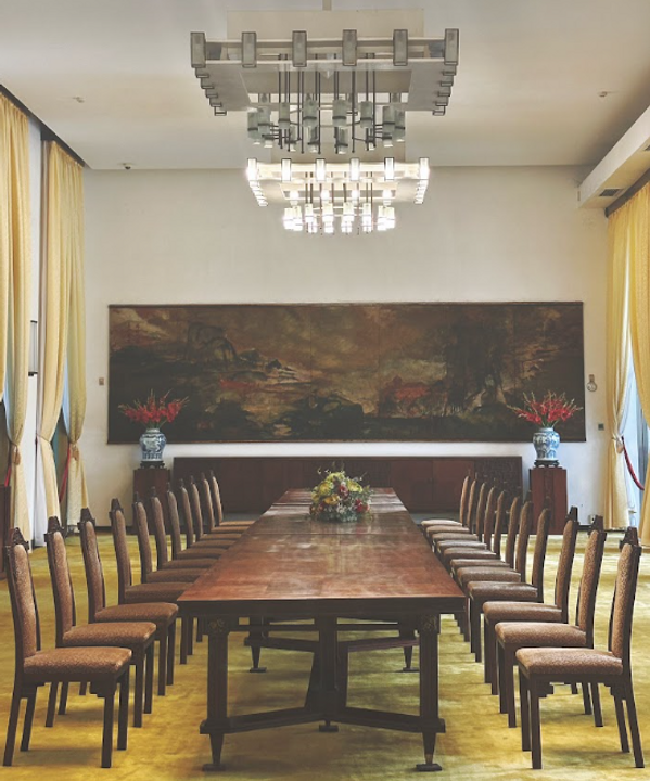 <i>The photo was taken through the lens of a group member.</i>