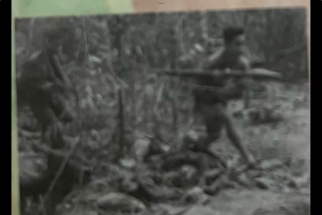 Chiến sĩ Đại đội 6. Quân giải phóng Quảng Trị tiêu diệt địch tại chiến dịch Đương 9- Nam Lào (Ảnh: TTXVN)