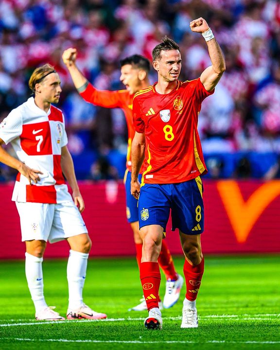 Hai cầu thủ hay nhất bên phía TBN khiến "tiểu Modric" phải bất lực